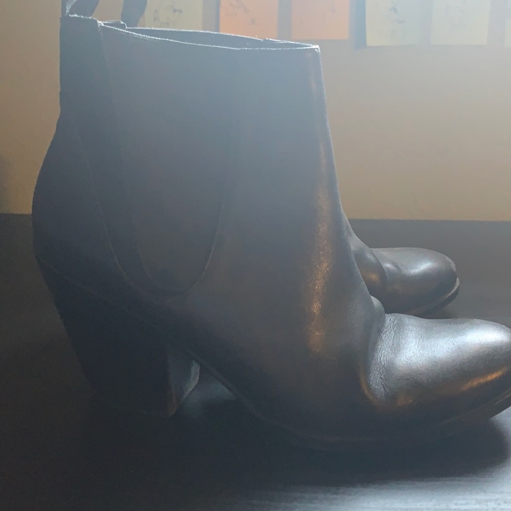 Cole Haan botties